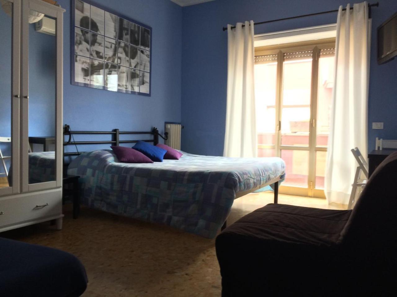 Arches Inn — Foto 1